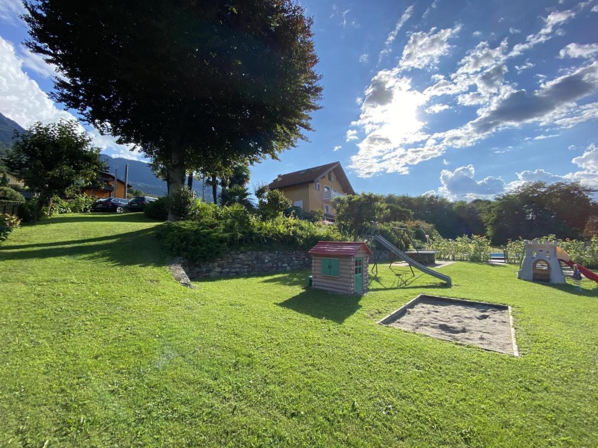 Bellavista A Garten Appartement Mit Pool Colico Extérieur photo